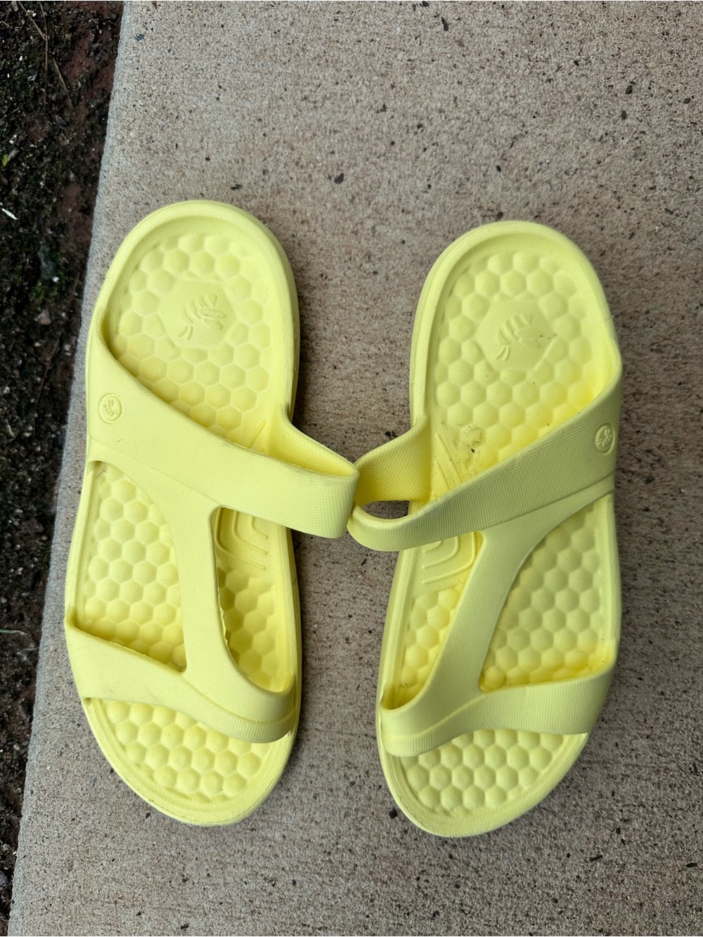 Joybees Women’s Lightweight Yellow Slide Sandals